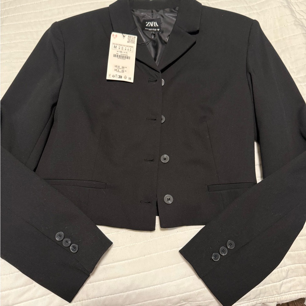 Zara Women's Elegant Black Blazer